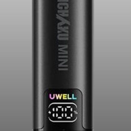 Ecranul Uwell Nunchaku Mini pentru nivelul bateriei